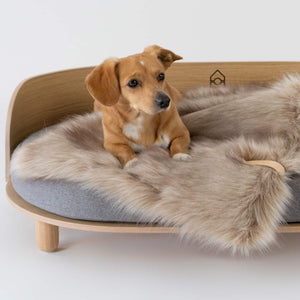 Hondenbed Loue van Labvenn in kwalitatief hout geschikt voor kleine en grote honden