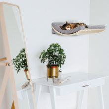 Afbeelding in Gallery-weergave laden, Cozy &amp; Dozy Luxe hangmat voor je kat met grijs kussen
